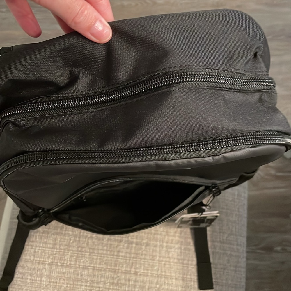 Puma backpack for school with laptop sleeve - black - NWT - Picture 4 of 6